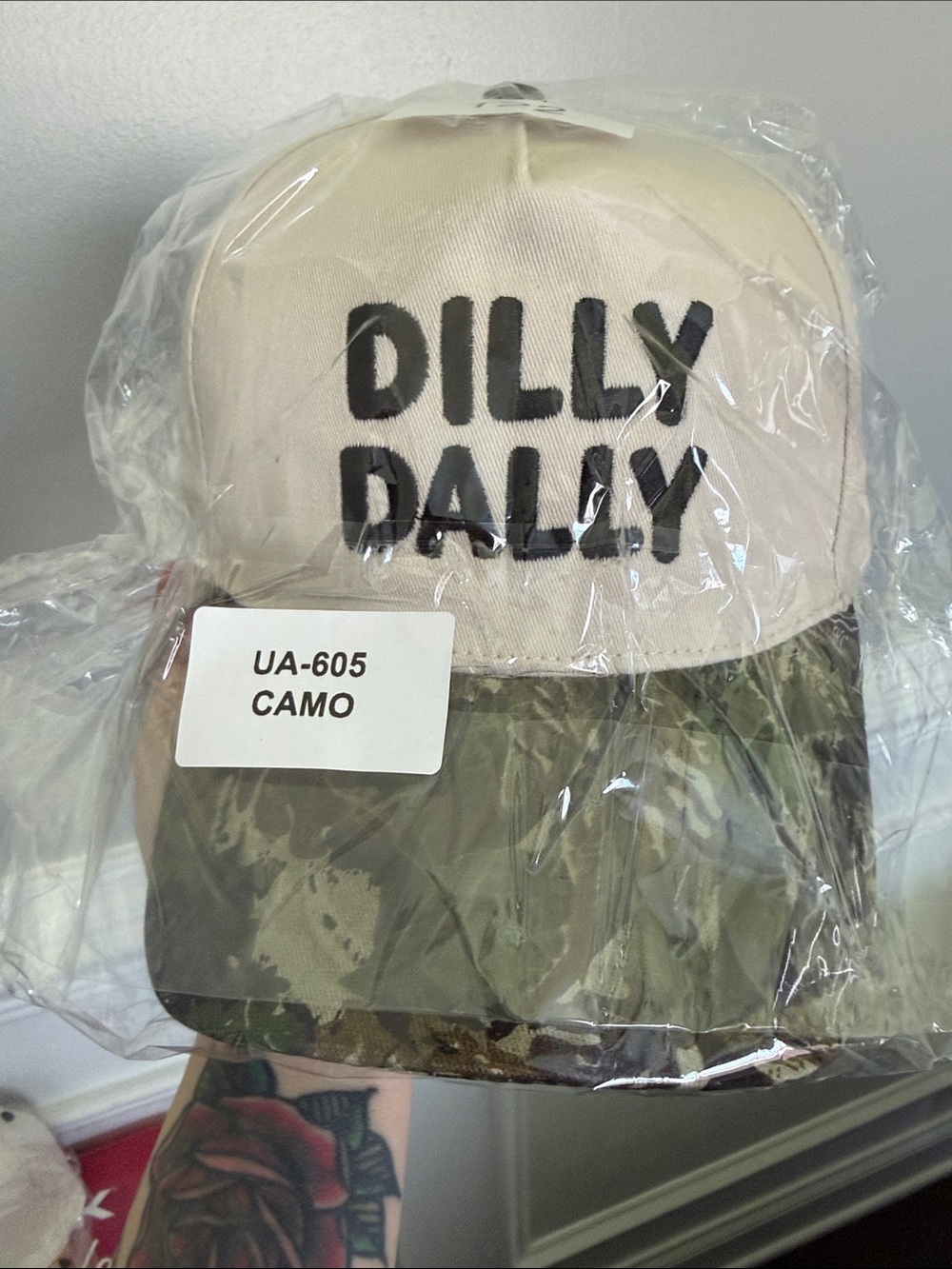 Dilly Dally Camo Bill Trucker Hat - Beige & Green